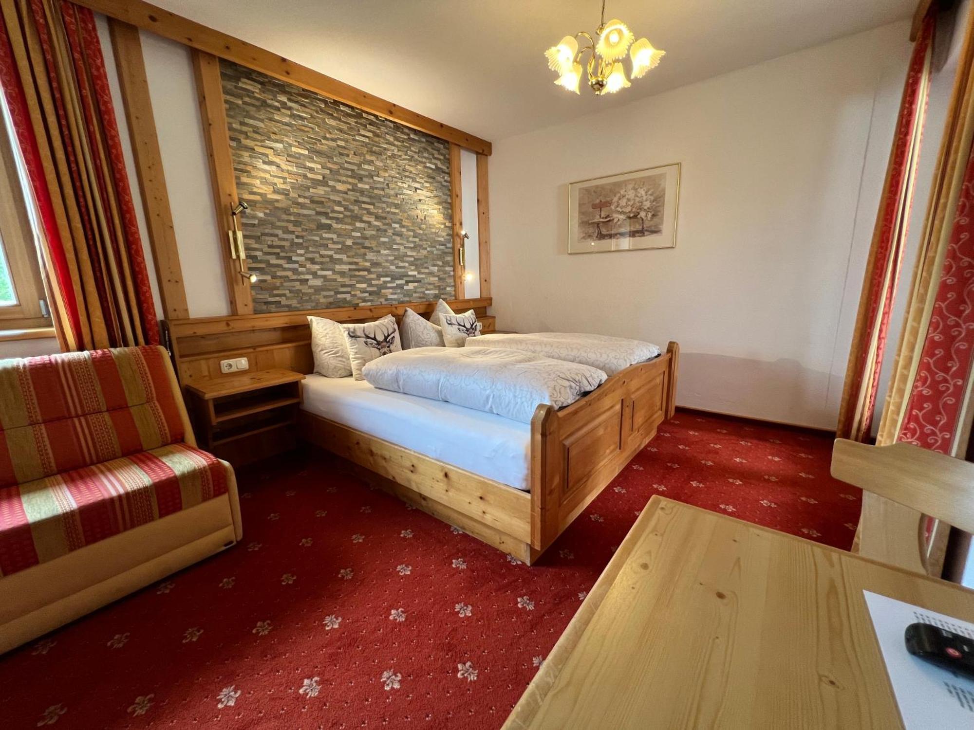 Hotel Garni Gafluna Sankt Anton am Arlberg Buitenkant foto