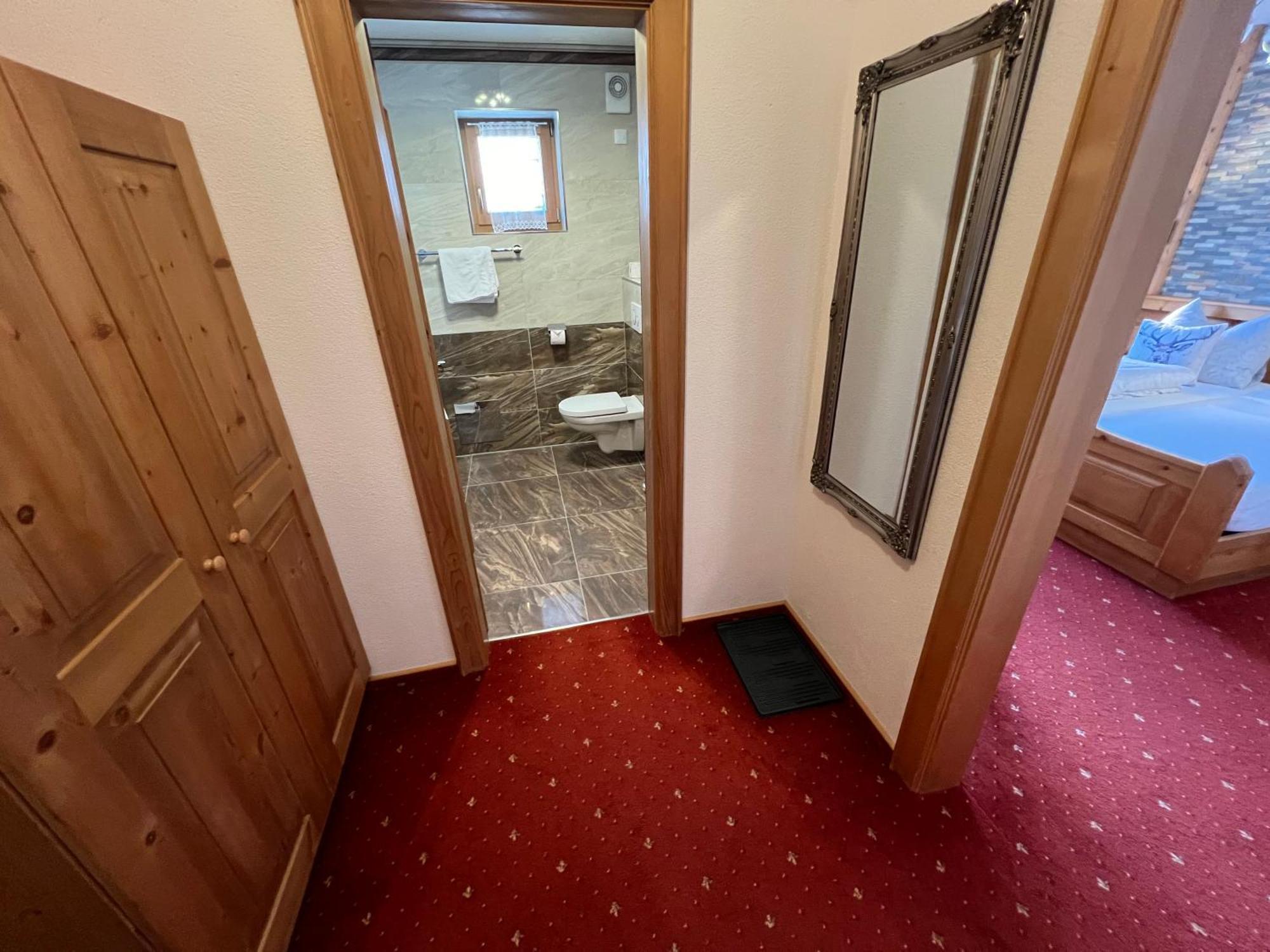 Hotel Garni Gafluna Sankt Anton am Arlberg Buitenkant foto