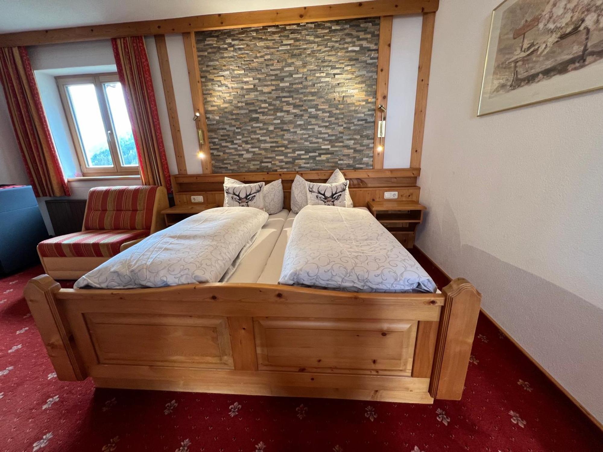 Hotel Garni Gafluna Sankt Anton am Arlberg Buitenkant foto