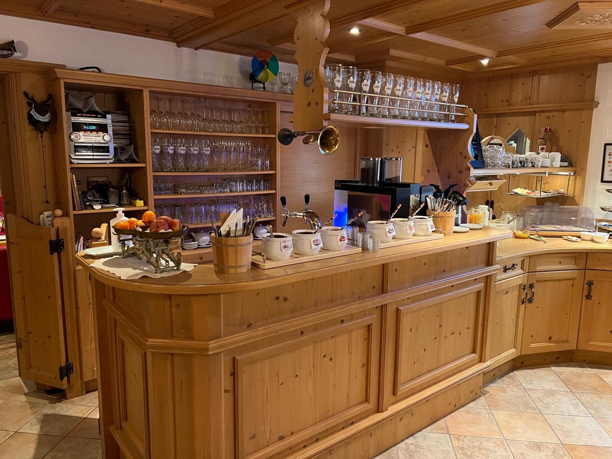 Hotel Garni Gafluna Sankt Anton am Arlberg Buitenkant foto