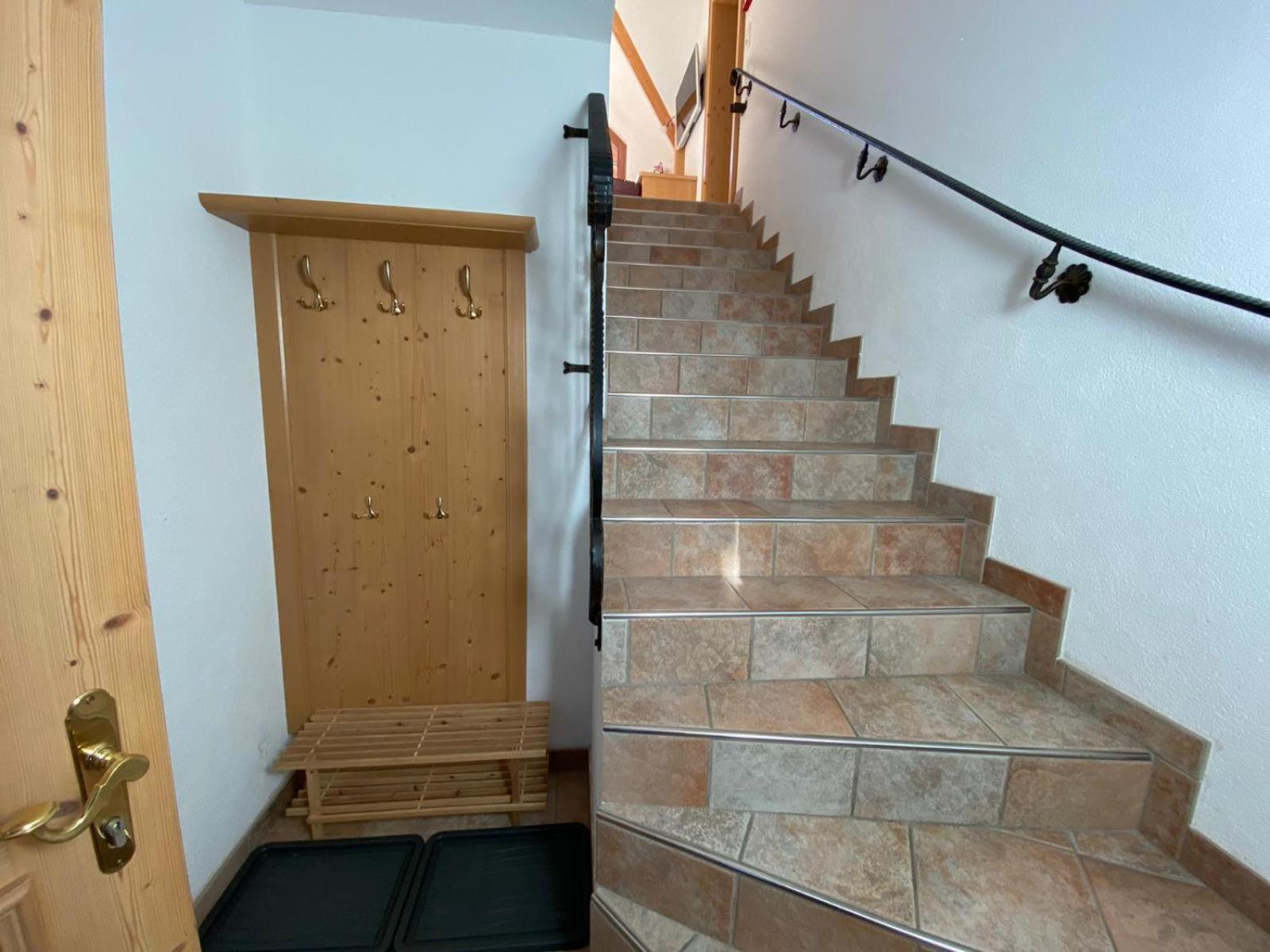 Hotel Garni Gafluna Sankt Anton am Arlberg Buitenkant foto