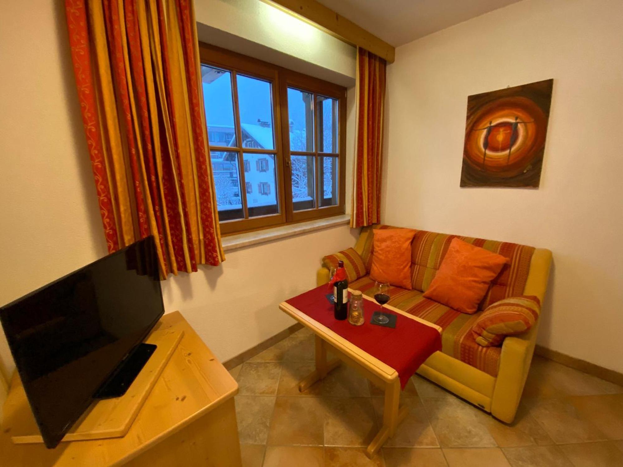 Hotel Garni Gafluna Sankt Anton am Arlberg Buitenkant foto