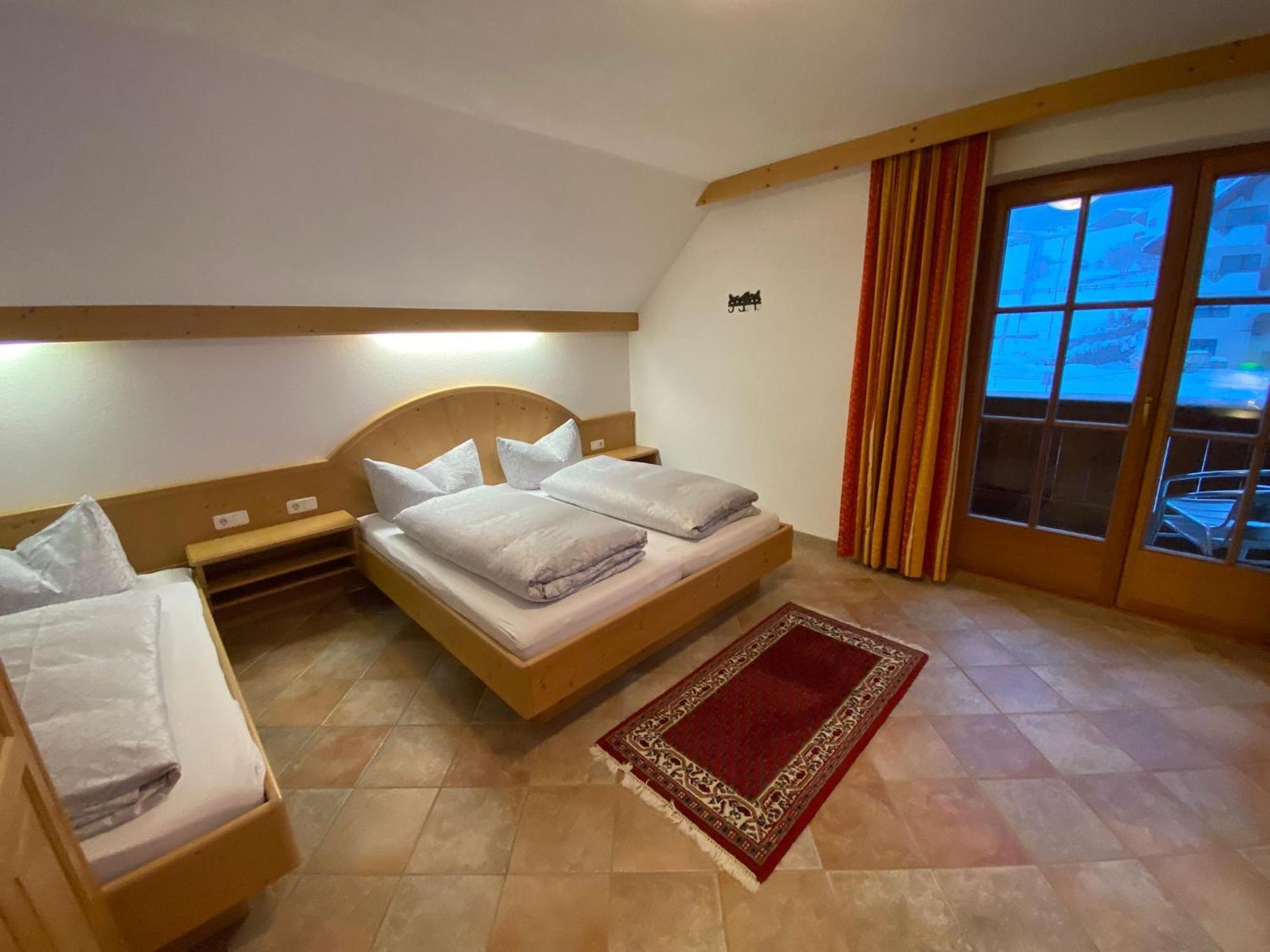 Hotel Garni Gafluna Sankt Anton am Arlberg Buitenkant foto