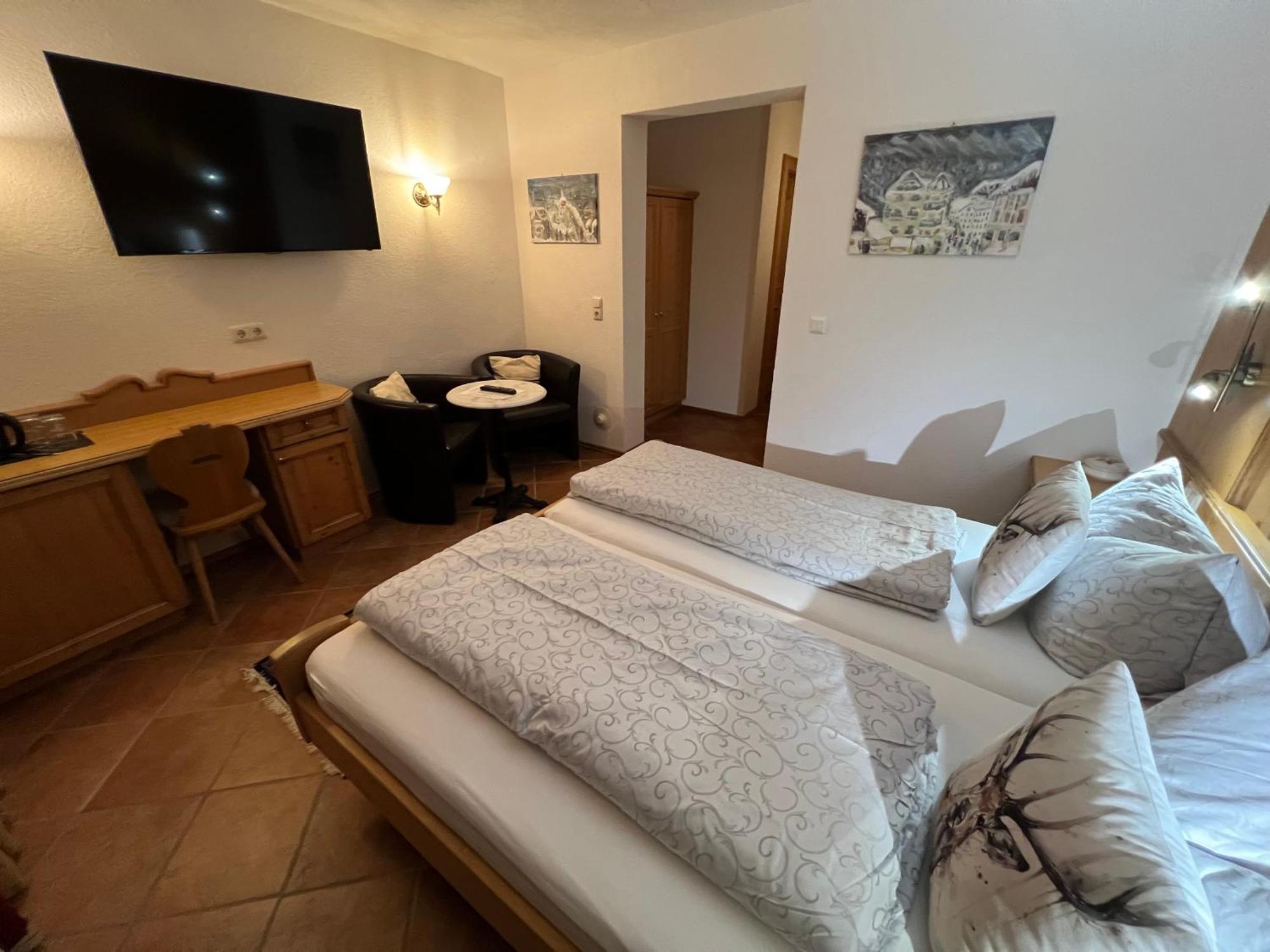 Hotel Garni Gafluna Sankt Anton am Arlberg Buitenkant foto